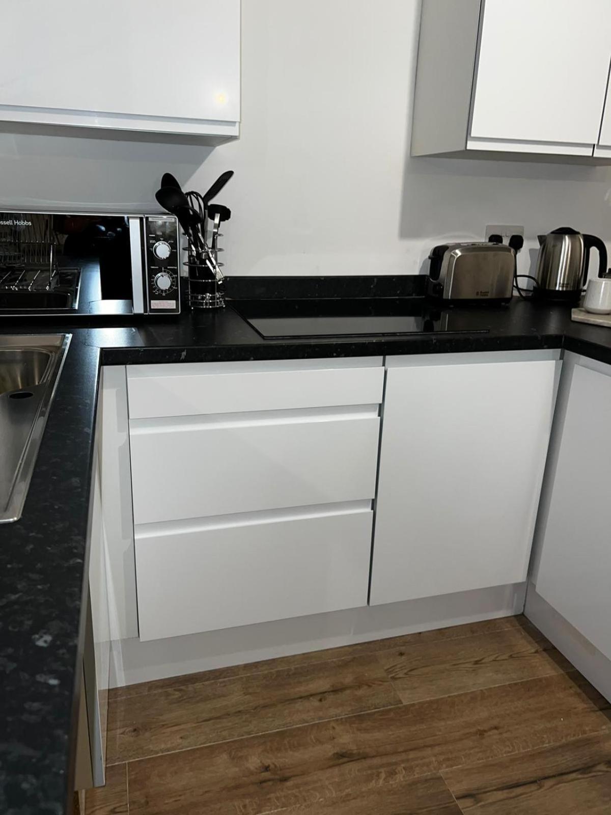 Appartamento Modern In Popular South Kensington Location *